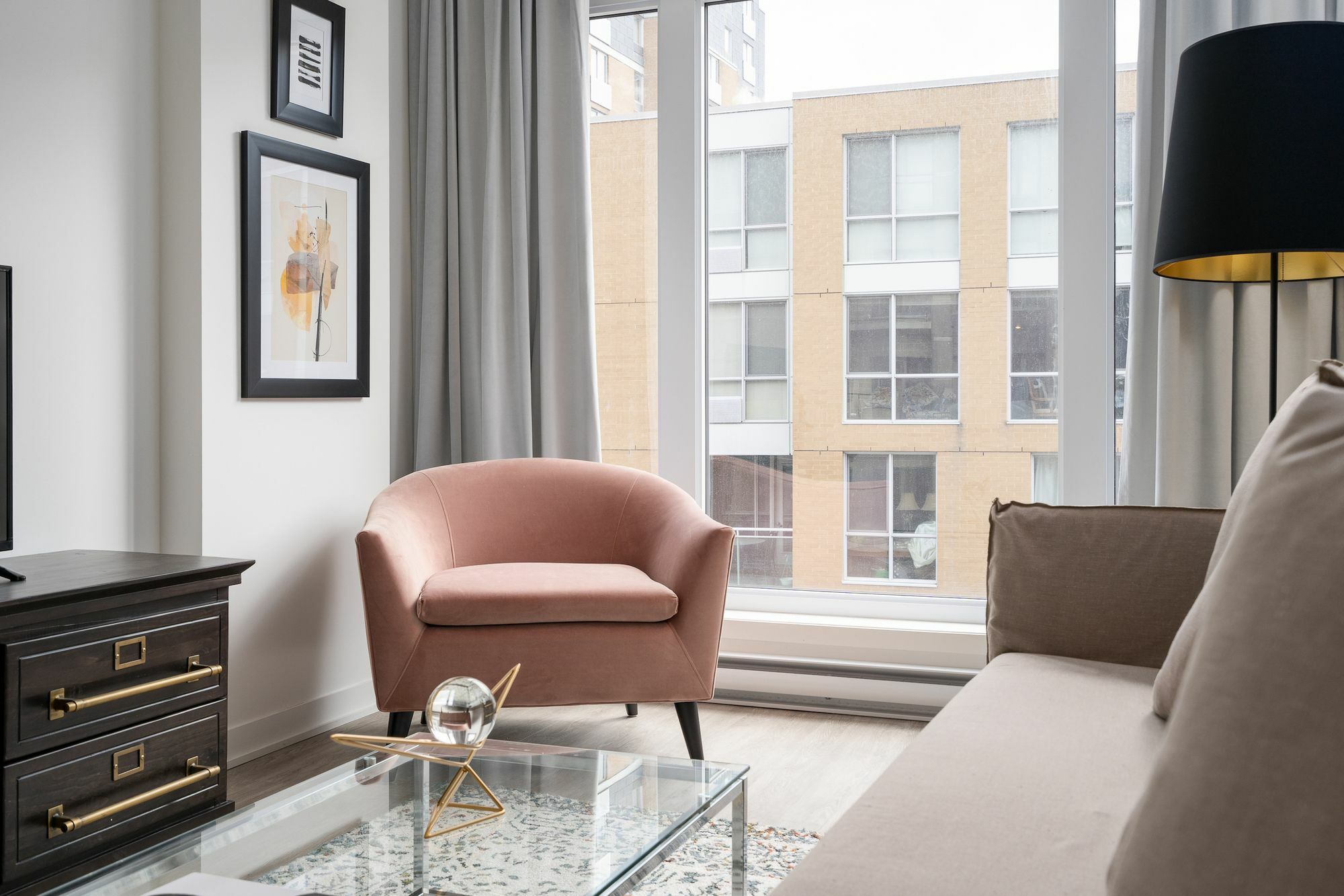 Charming 1br In Quartier Des Spectacles By Sonder * Montréal