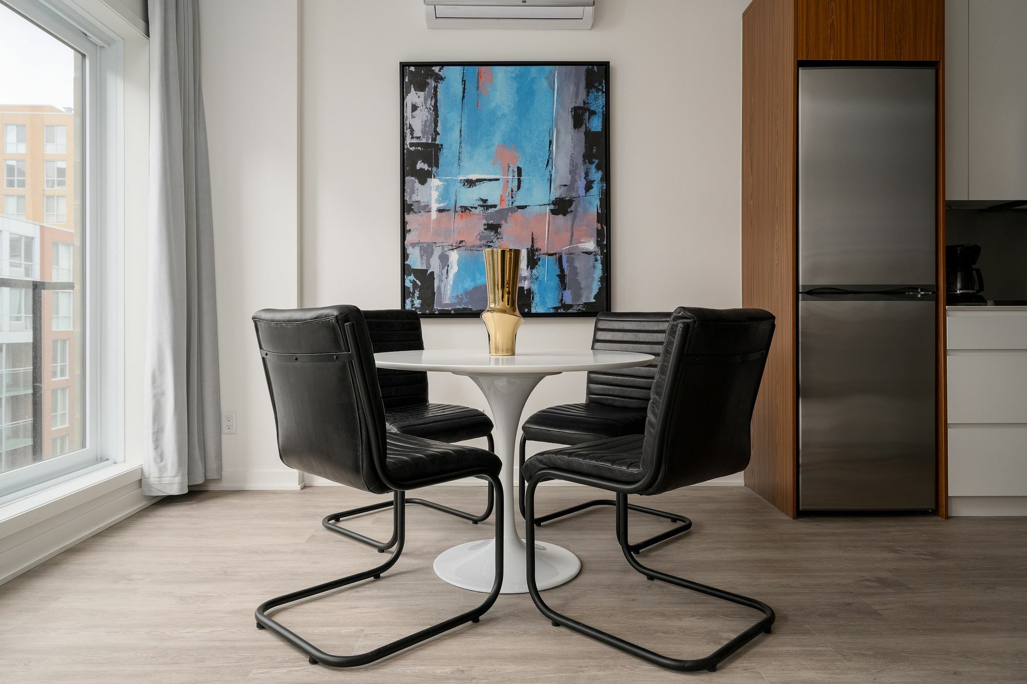 Charming 1br In Quartier Des Spectacles By Sonder Appartement *