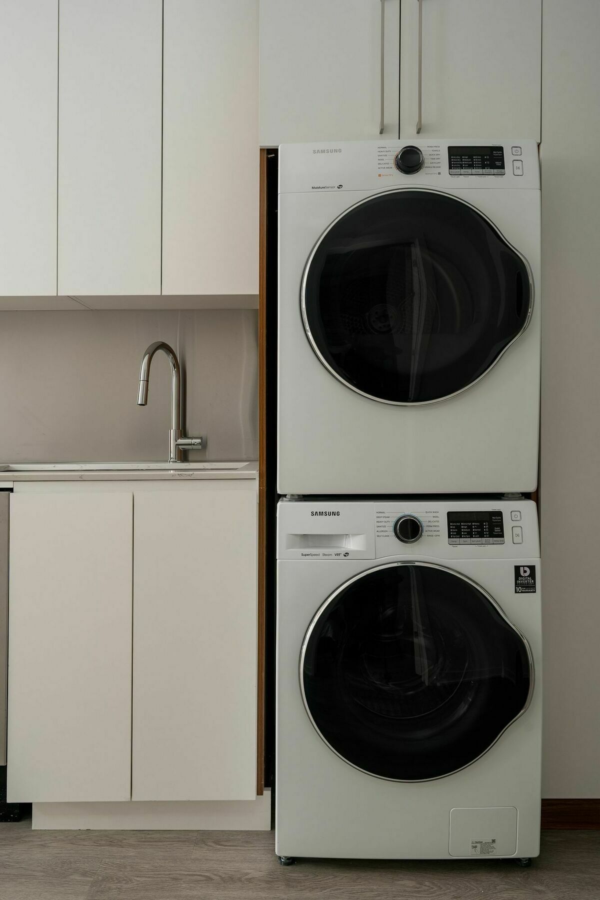 Appartement Charming 1br In Quartier Des Spectacles By Sonder